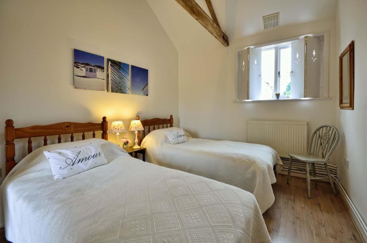 East Green Farm Cottages - The Granary ساكسموندهام المظهر الخارجي الصورة